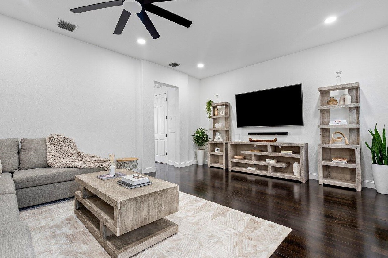 608 24th Ave, Boynton Beach FL  33426-8788 exterior