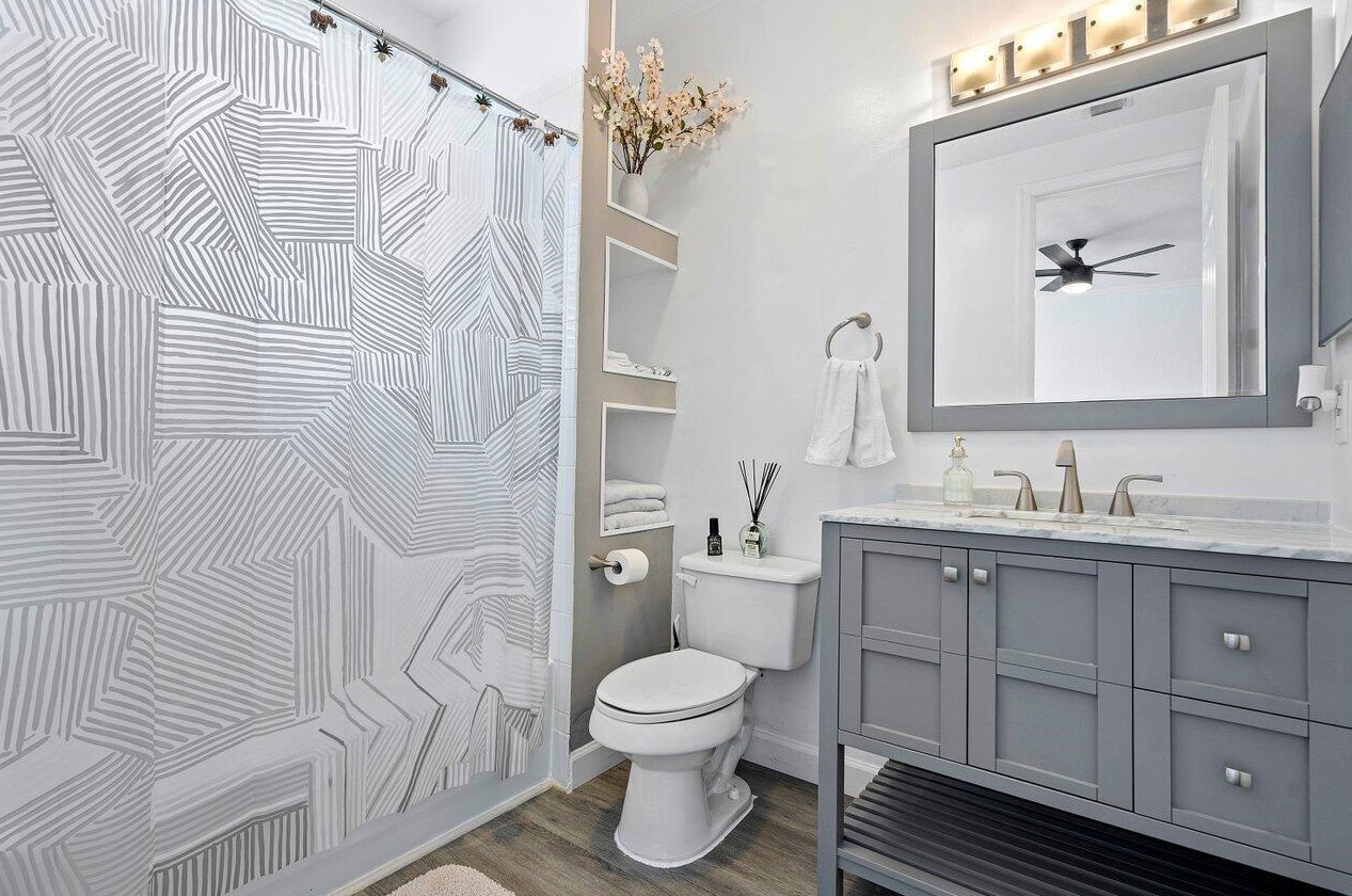 608 24th Ave, Boynton Beach FL  33426-8788 exterior