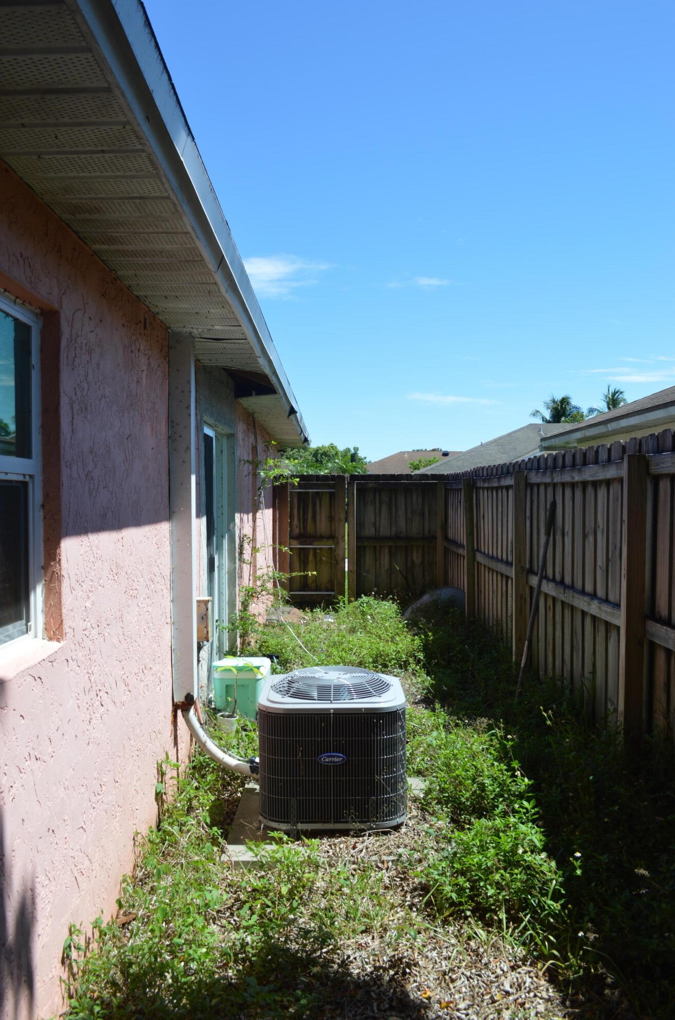 10453 Boynton Place Cir, Boynton Beach FL  33437-2627 exterior