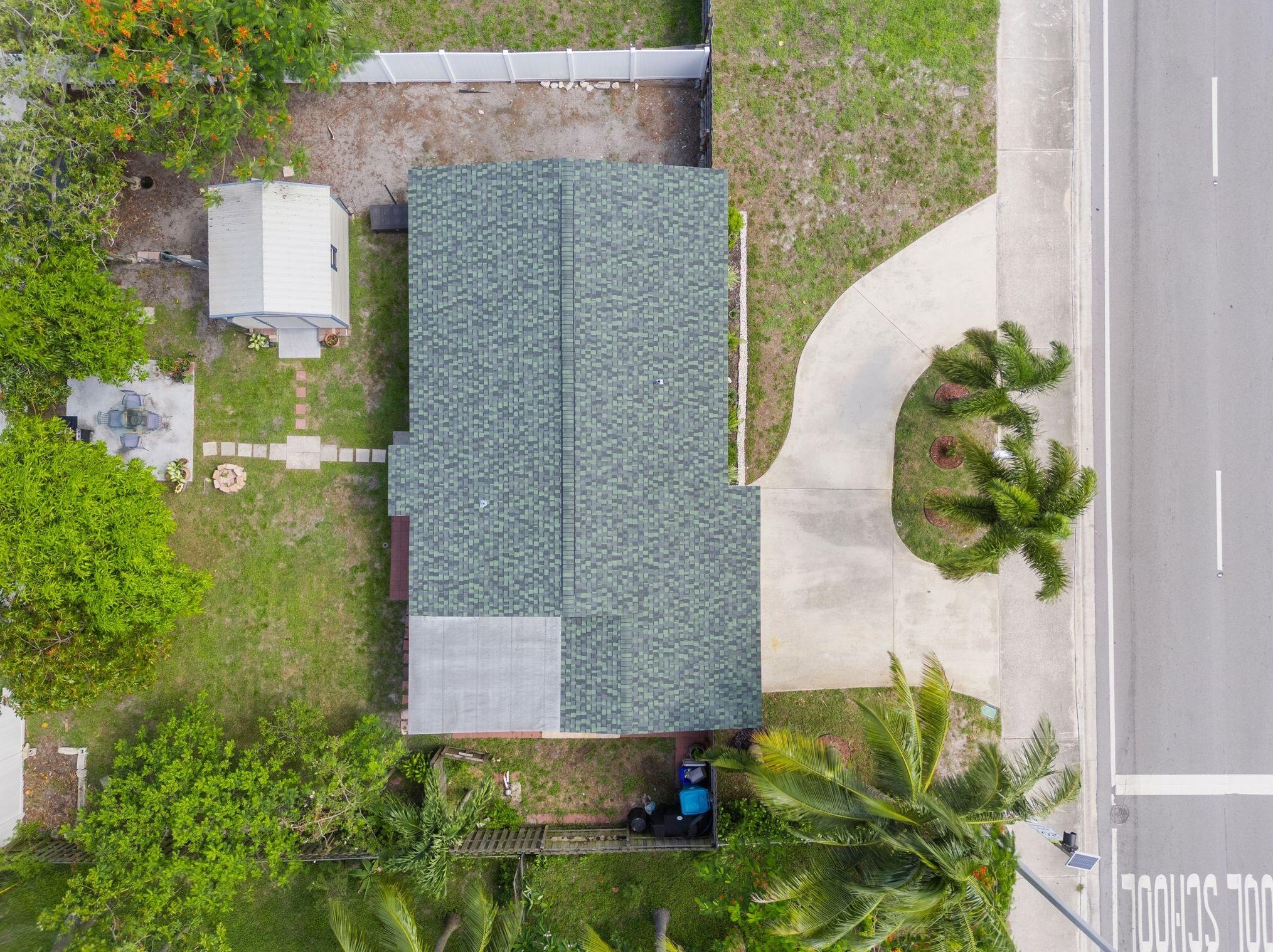 2851 Seacrest Blvd, Boynton Beach FL  33435-7934 exterior