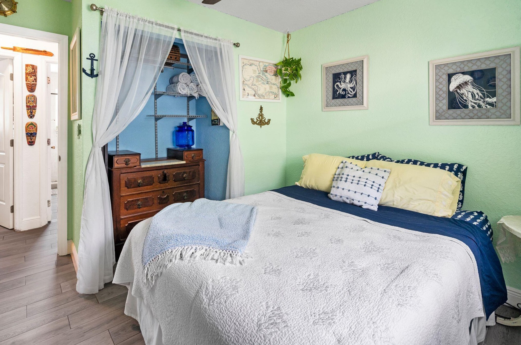 2851 Seacrest Blvd, Boynton Beach FL  33435-7934 exterior