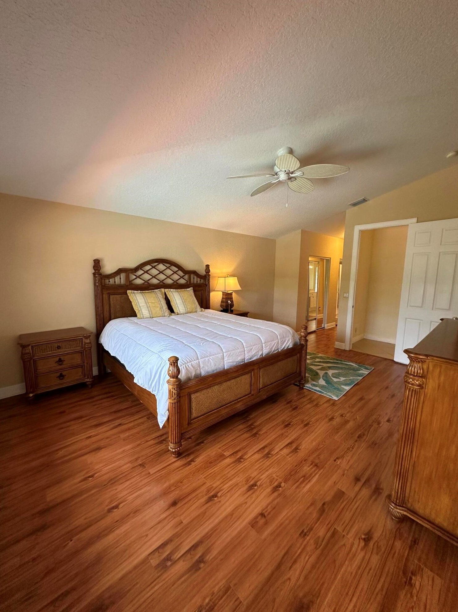5538 Fountains Dr, Lake Worth FL  33467-5773 exterior
