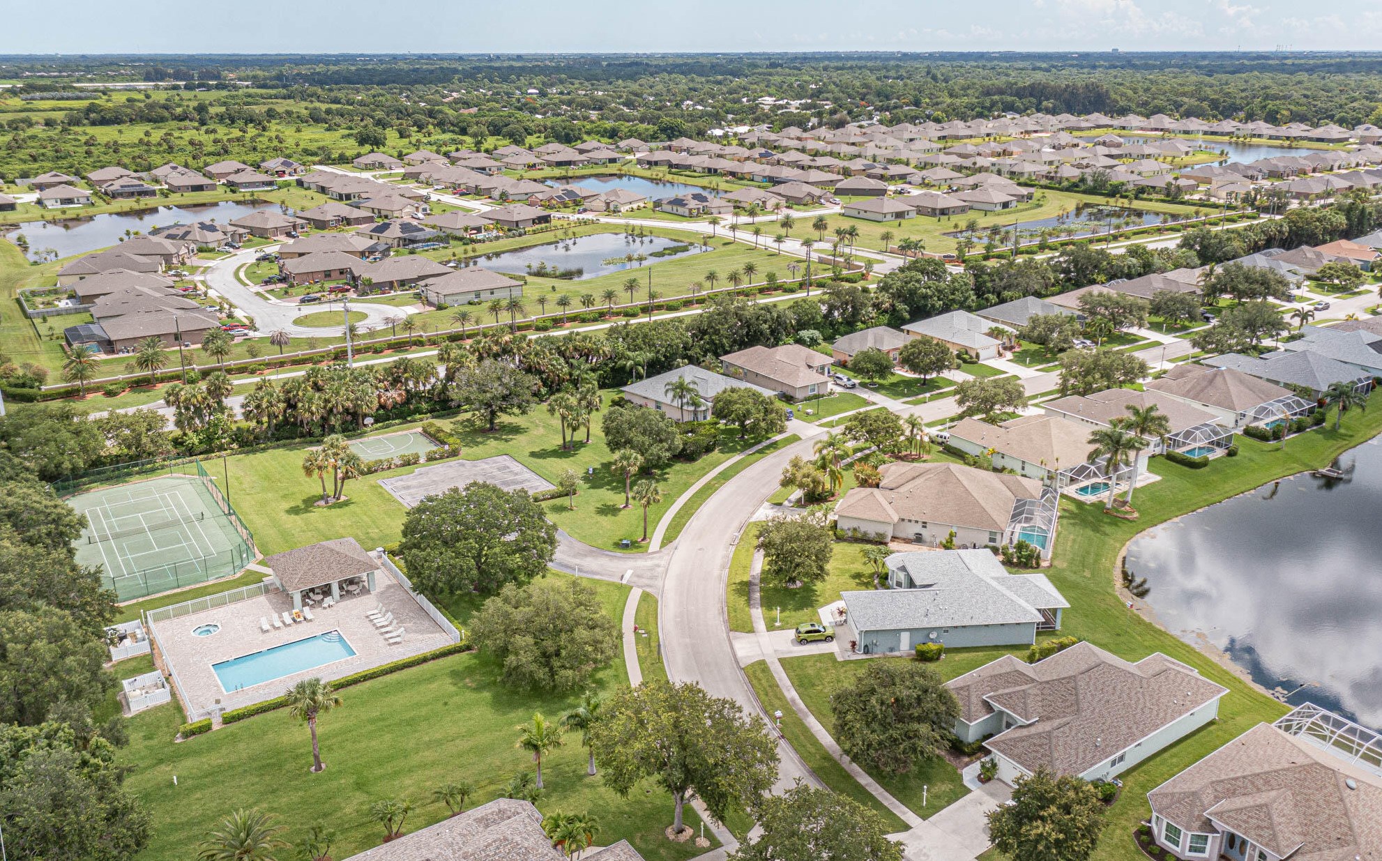 5580 1st Sq, Vero Beach FL  32968-2254 exterior