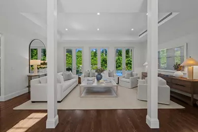 125 Via Vizcaya, Palm Beach, FL 33480 - Photo 5