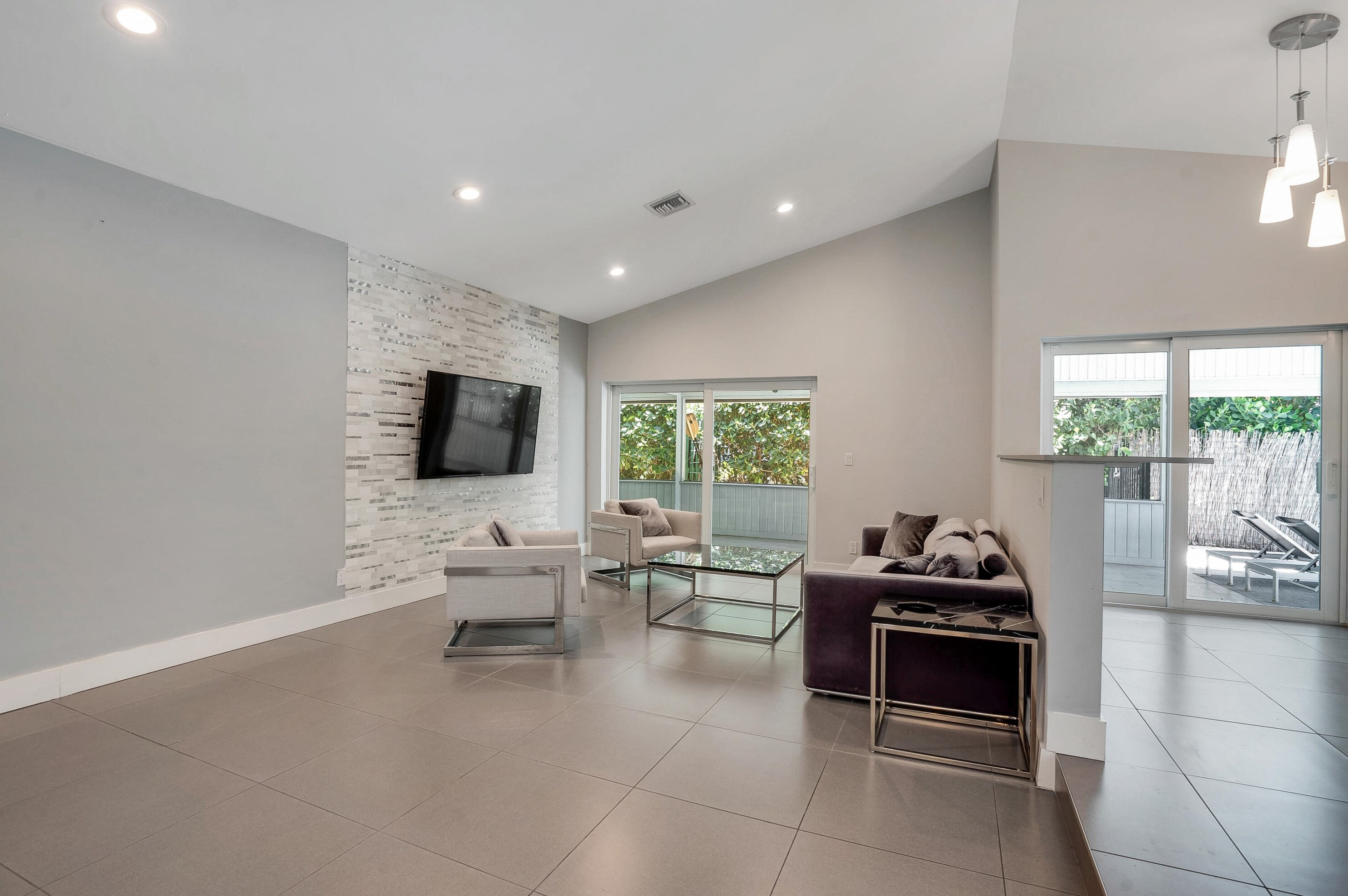 1885 10th St, Delray Beach FL  33445-2535 exterior