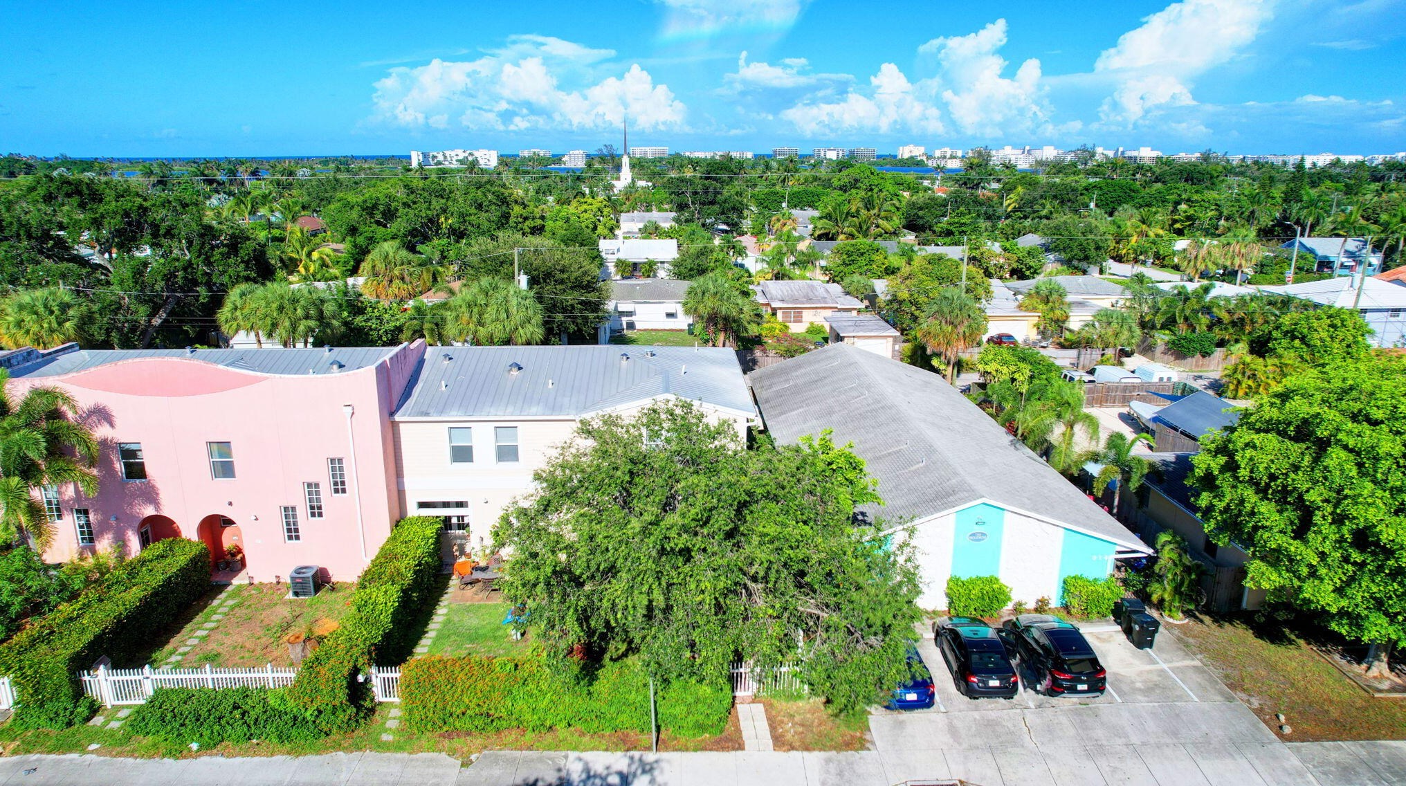 918 Federal Hwy, Lake Worth FL 33460-2656 exterior