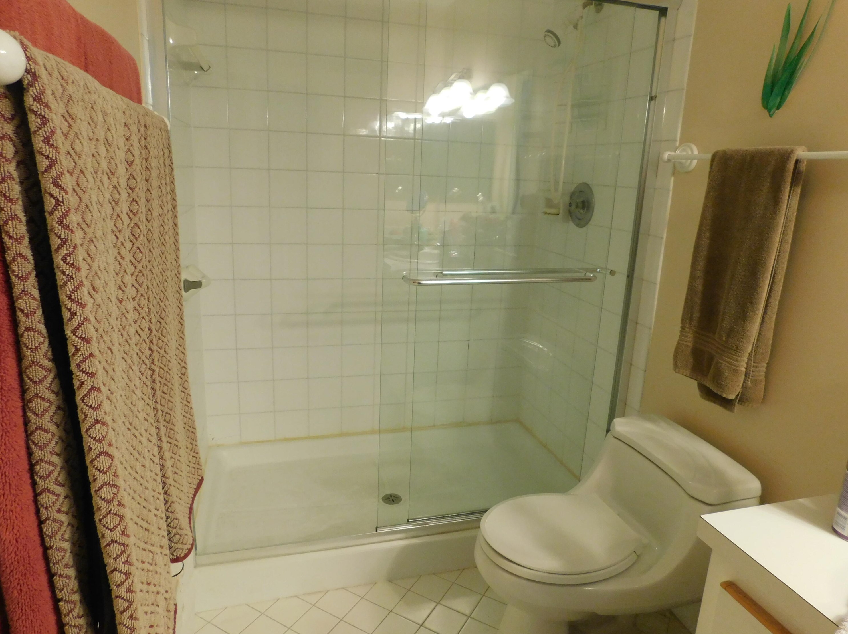 1337 Peppertree Trl, Fort Pierce FL 34950-5286 exterior