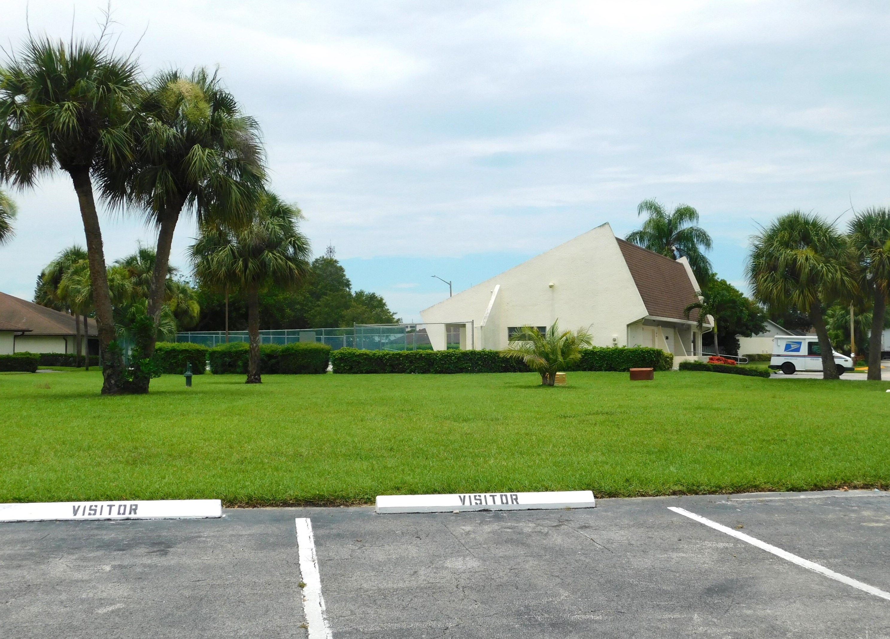 1337 Peppertree Trl, Fort Pierce FL 34950-5286 exterior