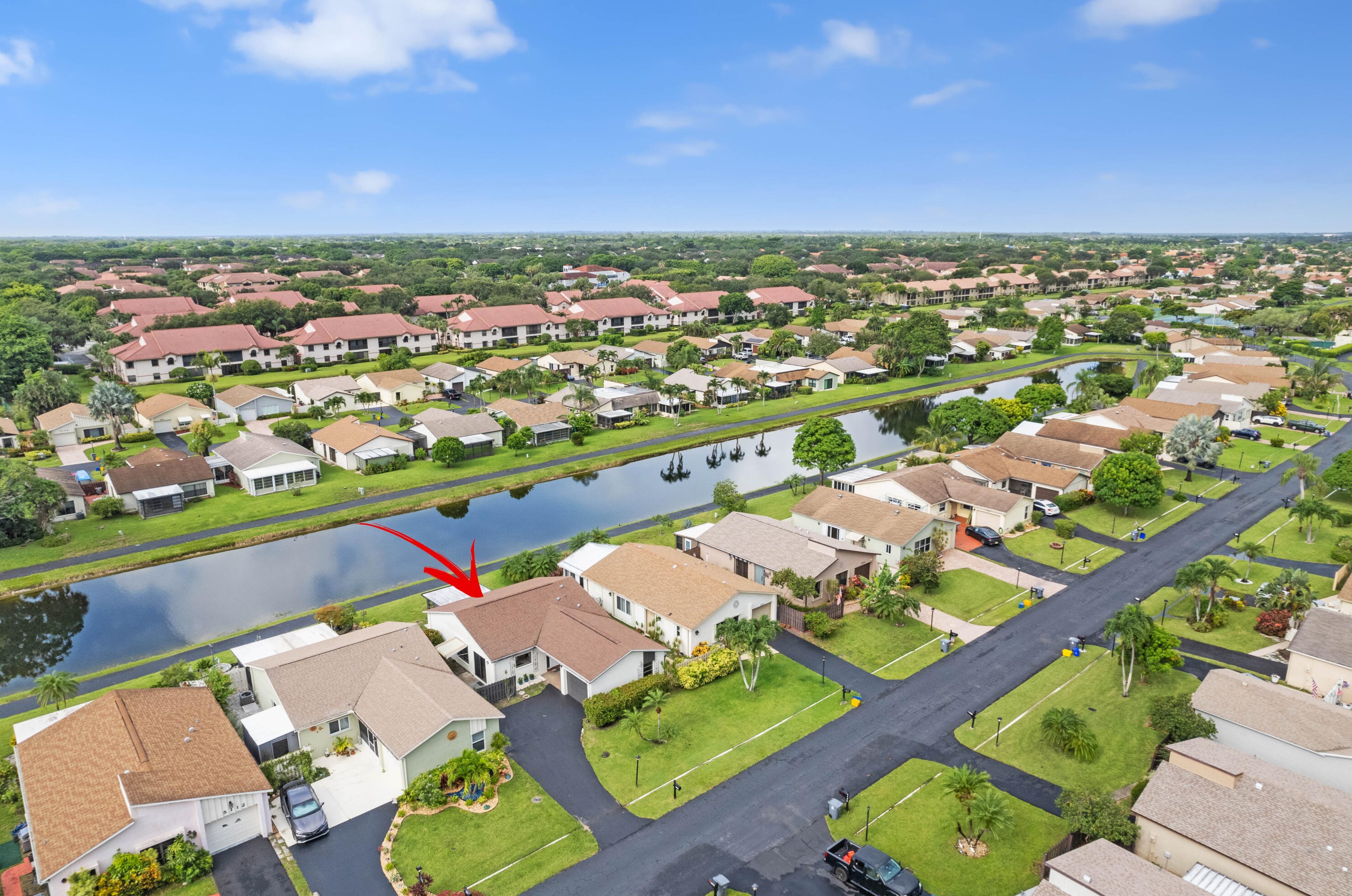 5128 Mirror Lakes Blvd, Boynton Beach FL  33472-1212 exterior