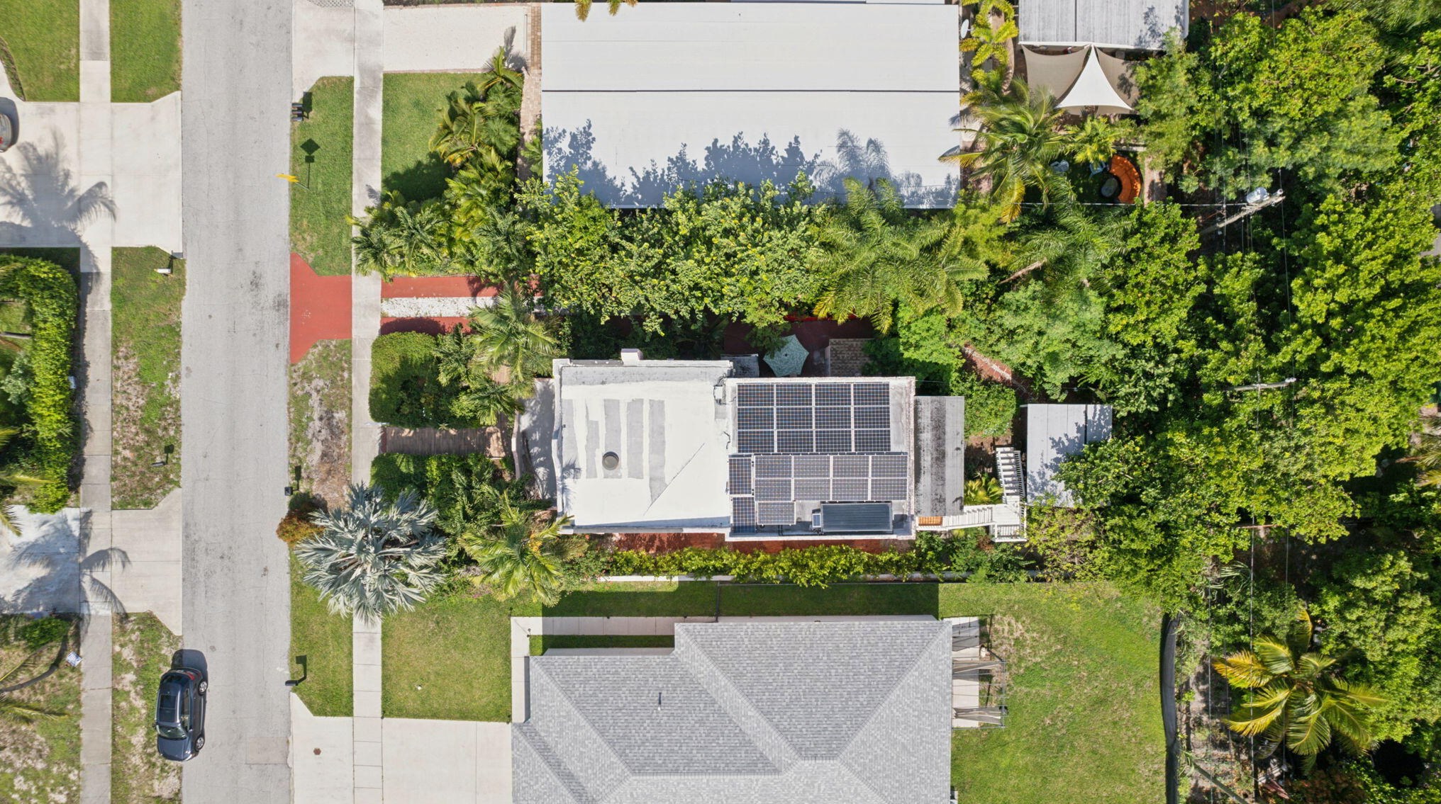 220 1 Ave, Boynton Beach FL  33435-4571 exterior
