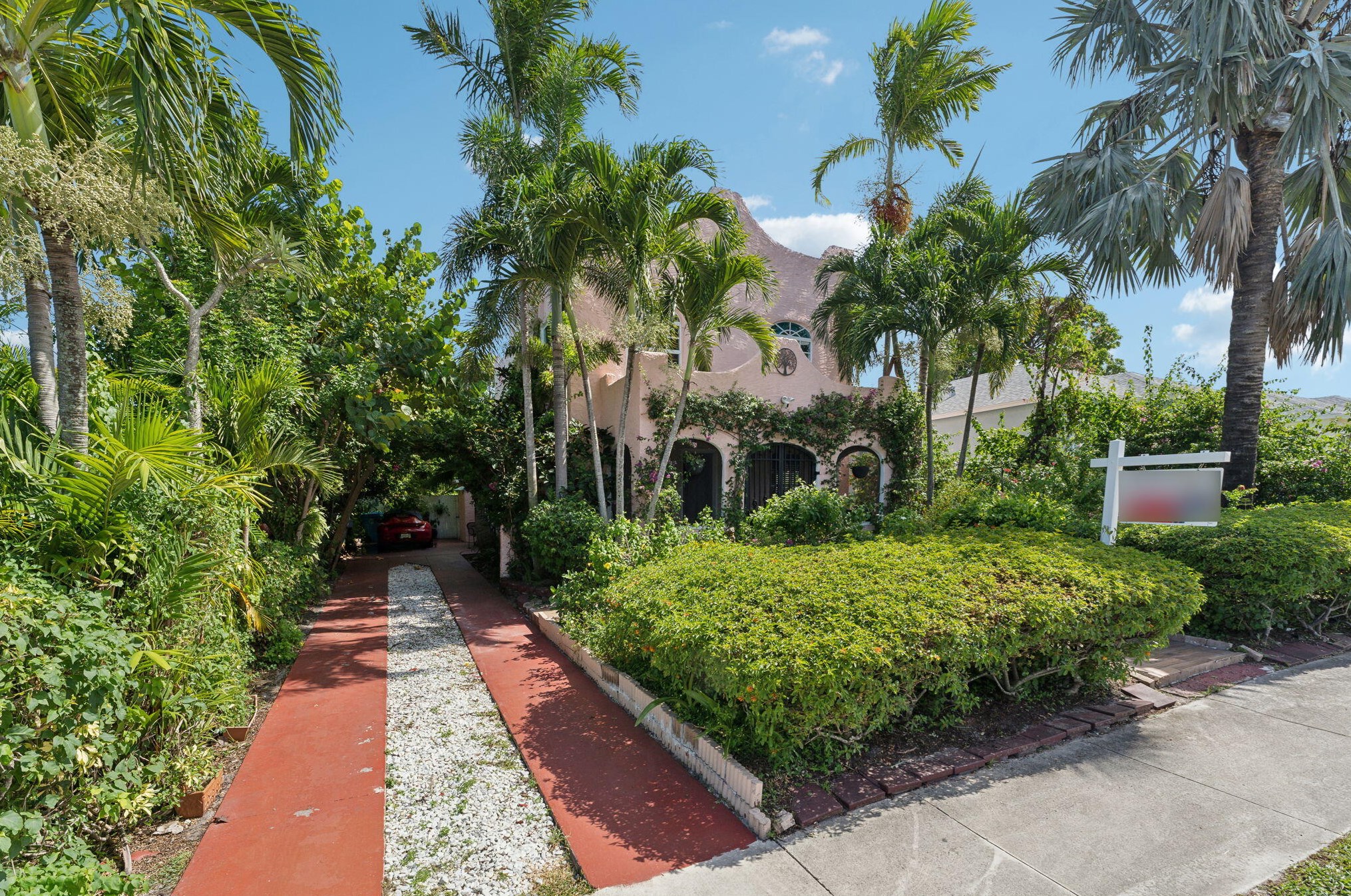 220 1st Ave, Boynton Beach FL  33435-4514 exterior