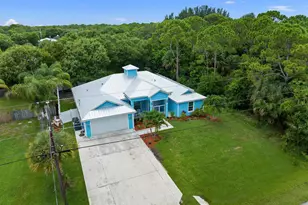 5713 Myrtle Dr, Fort Pierce, FL 34982 - Photo 7