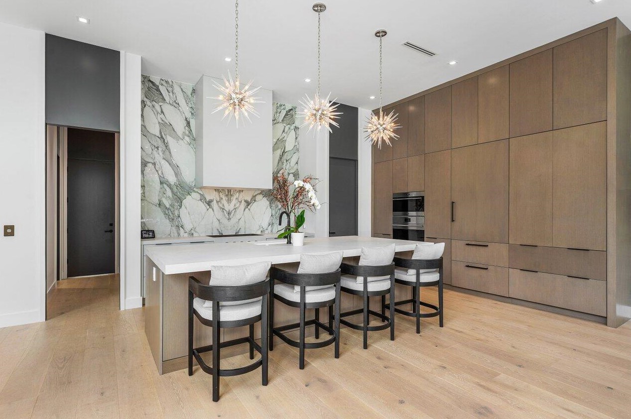 132 7 Ave, Delray Beach FL 33483-5244 exterior