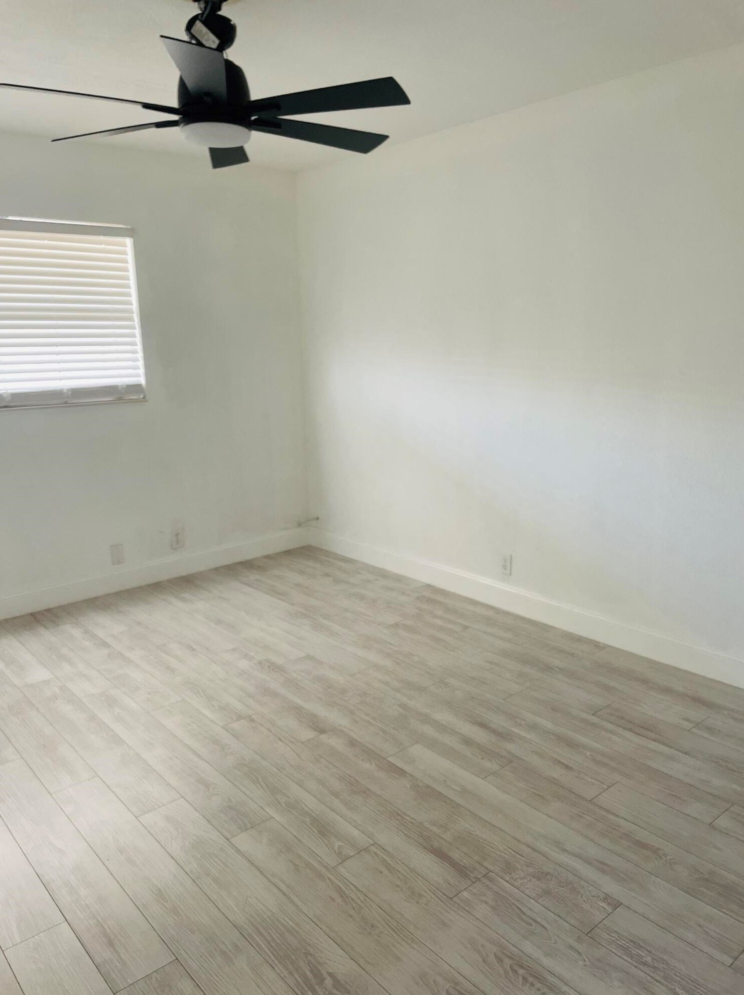 561 Monaco L, Delray Beach FL  33446-1938 exterior