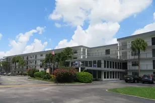 9233 SW 8th St, Boca Raton, FL 33428 - Photo 3