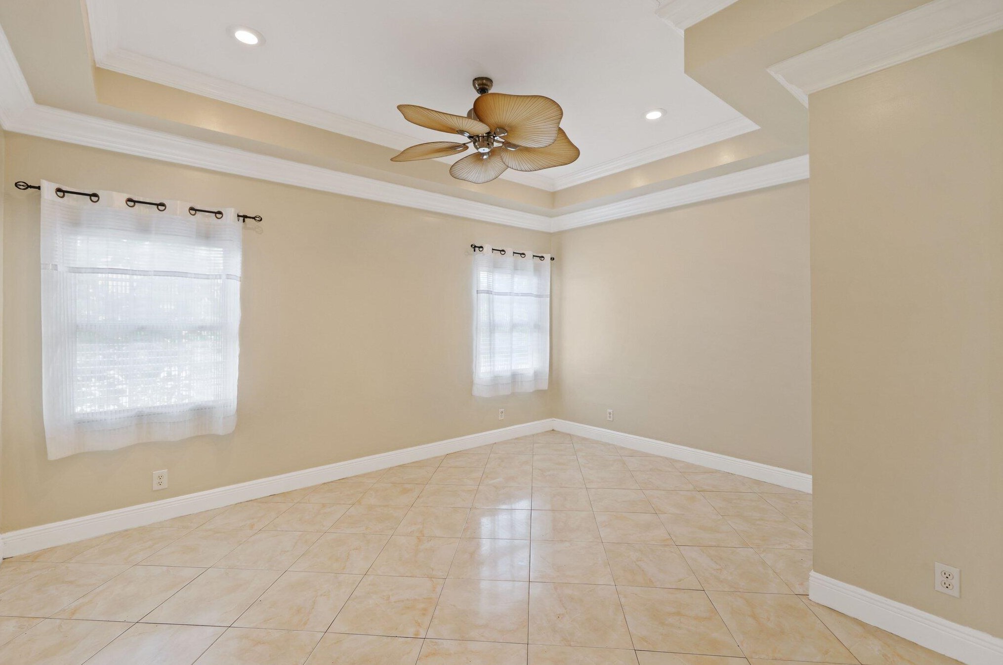 301 B St, Lake Worth FL 33460-3229 exterior