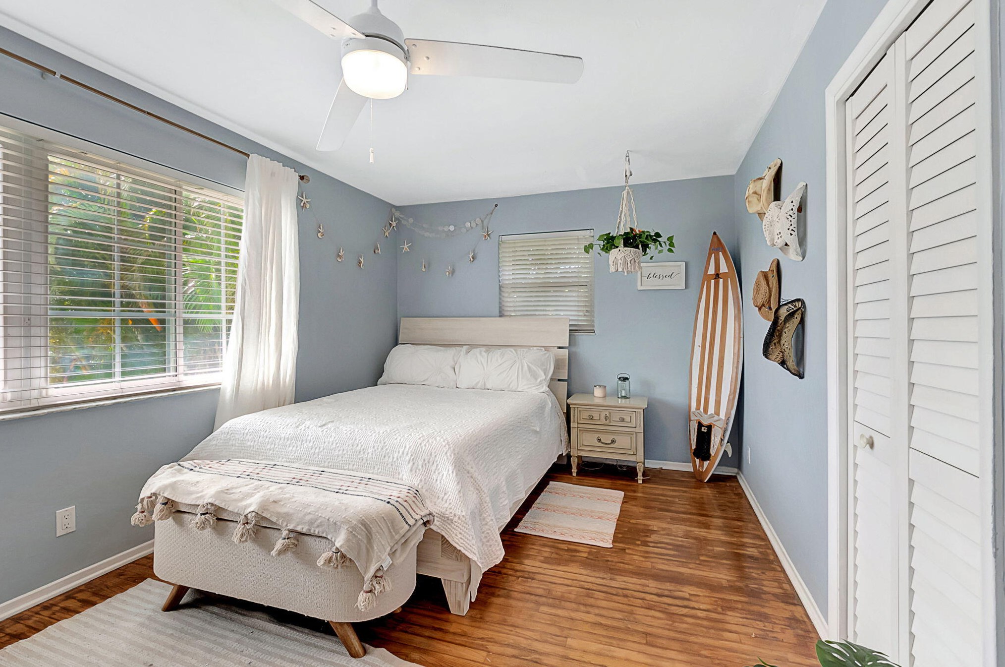 3101 Canal Dr, Boynton Beach FL  33435-8144 exterior