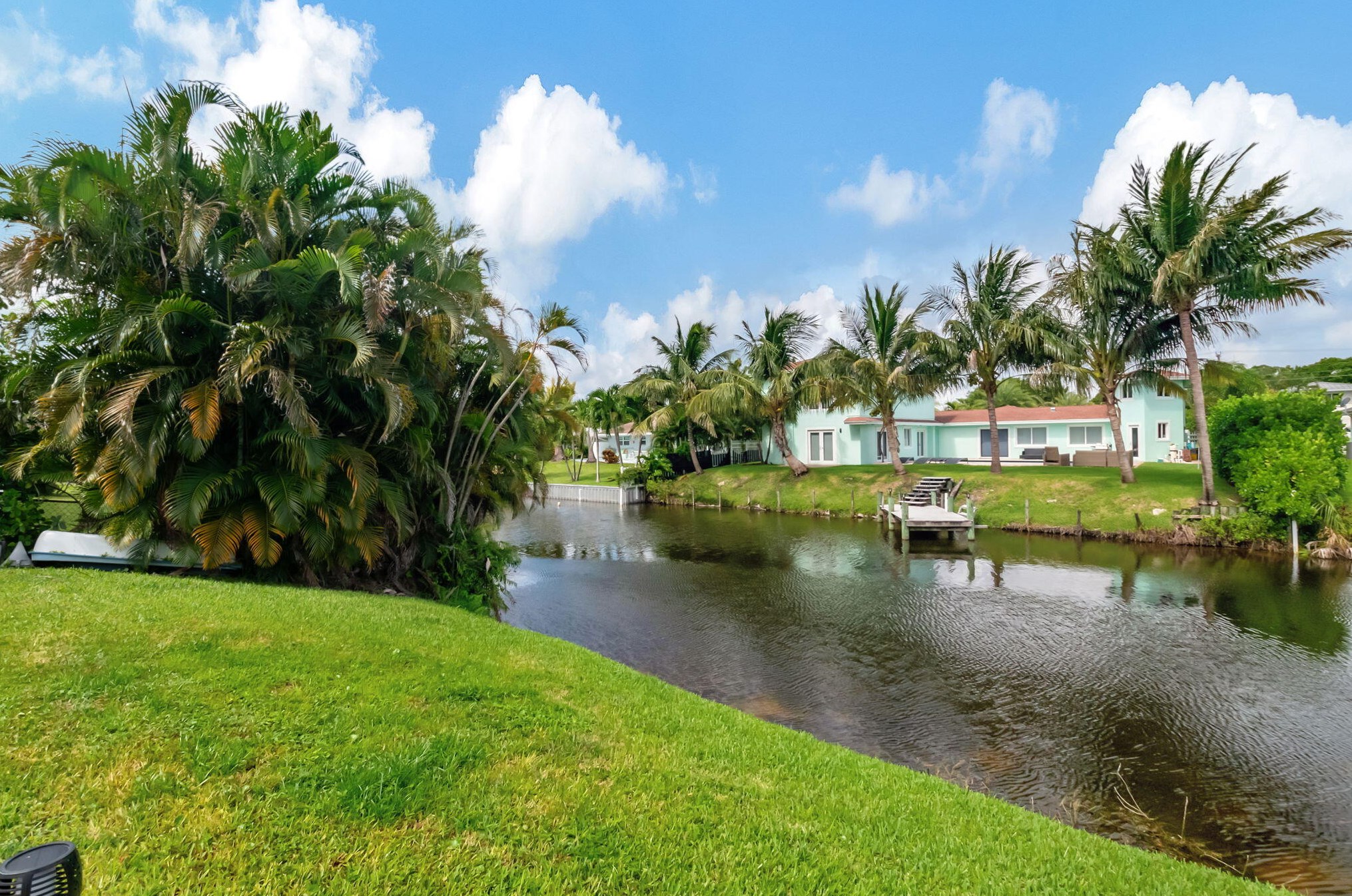 3101 Canal Dr, Boynton Beach FL  33435-8144 exterior