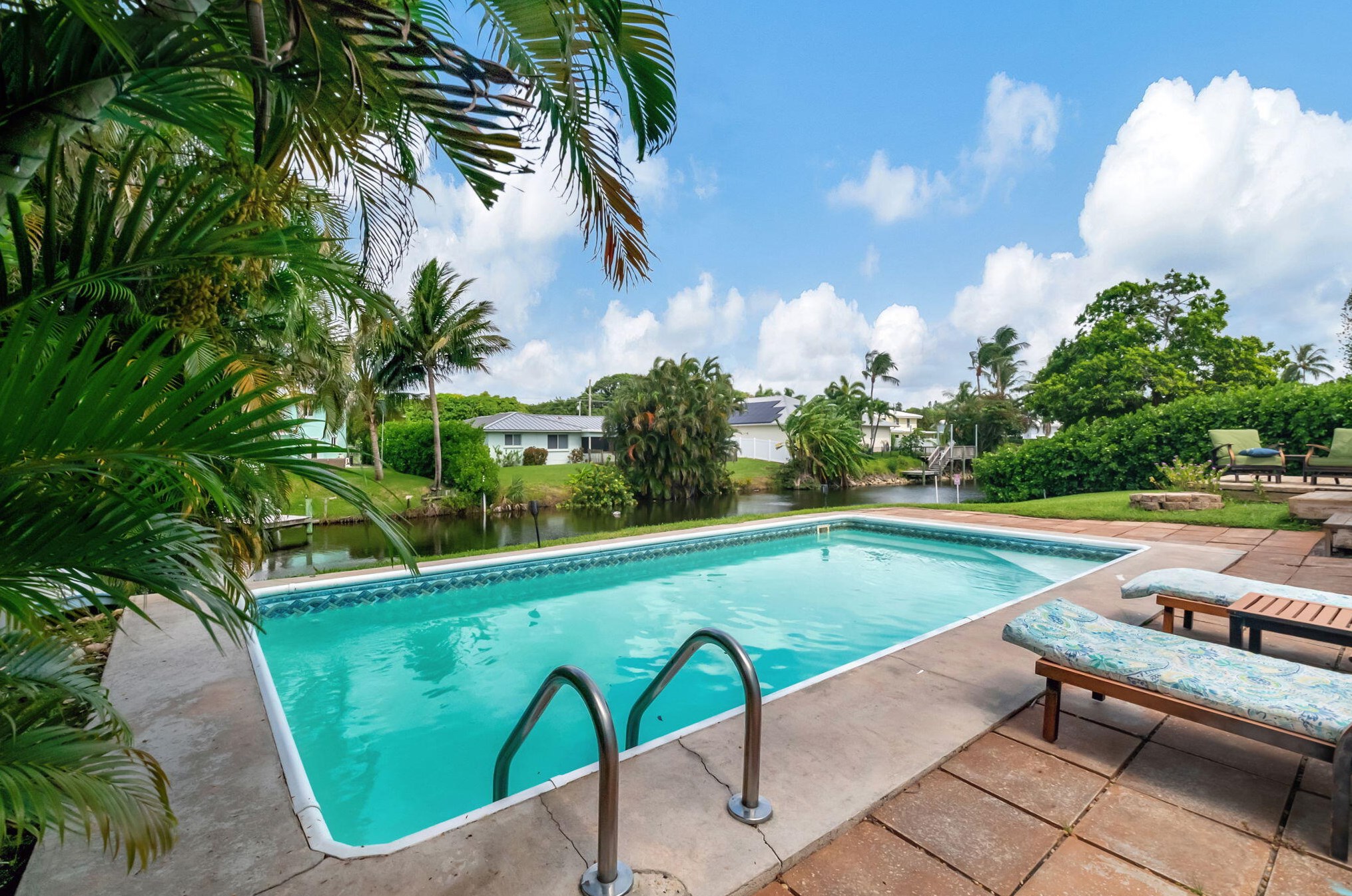 3101 Canal Dr, Boynton Beach FL  33435-8144 exterior