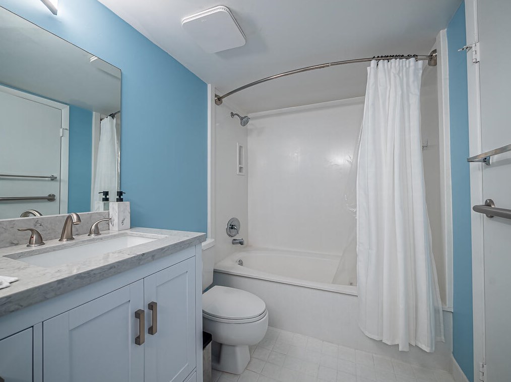 5958 Golden Eagle Cir, West Palm Beach FL  33418-1530 exterior