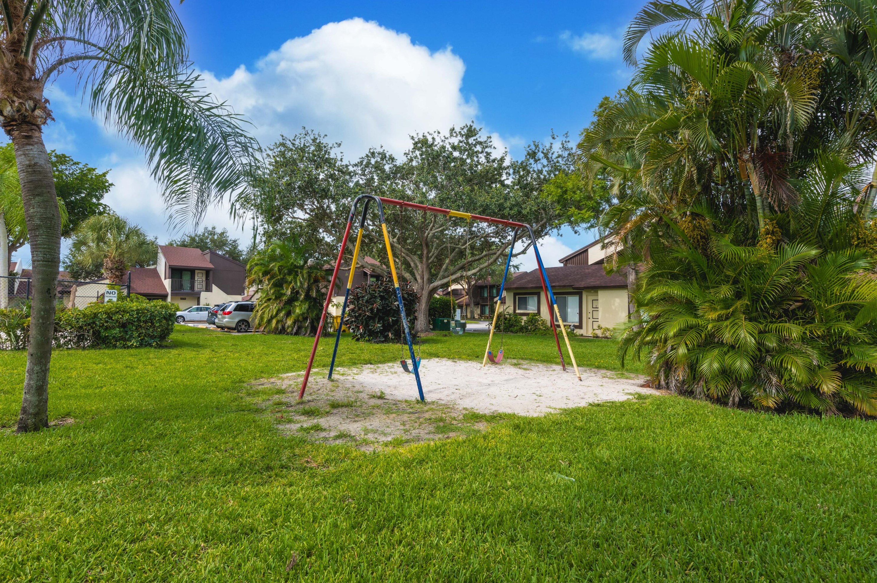 5196 Bosque Ln, West Palm Beach FL  33415-2621 exterior