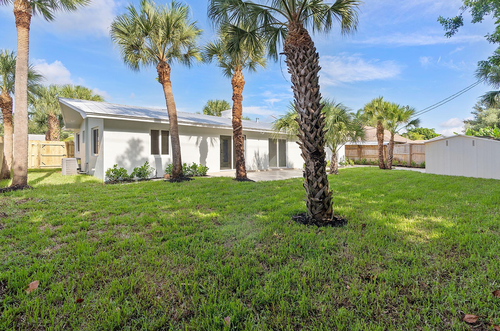 2818 4th St, Boynton Beach FL  33435-7902 exterior