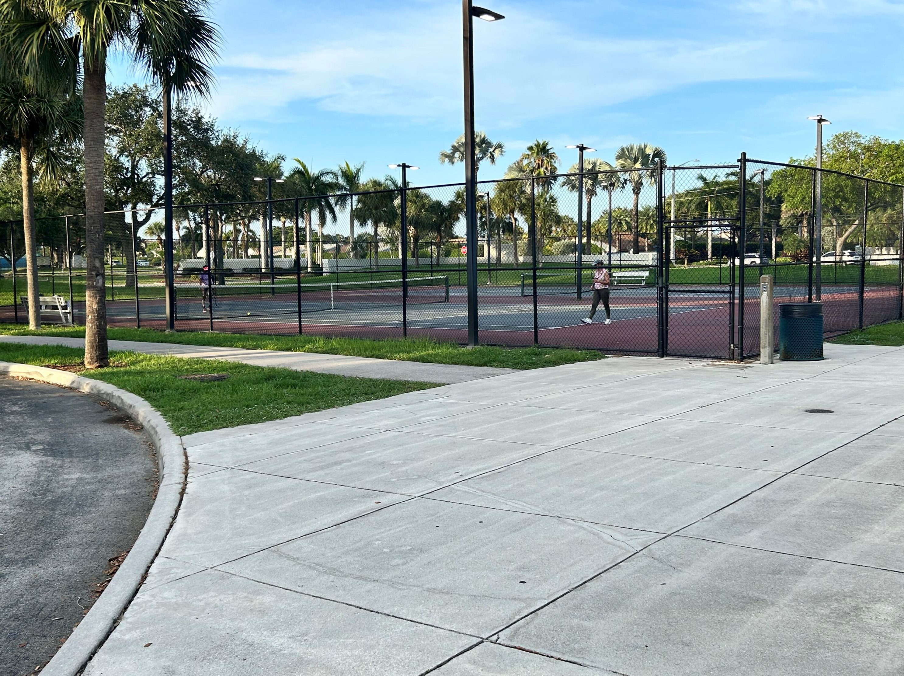 17 Misty Mdw Dr, Boynton Beach FL  33436-8938 exterior