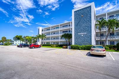 4019 Oakridge A, Unit #4019, Deerfield Beach, FL 33442 - Photo 1