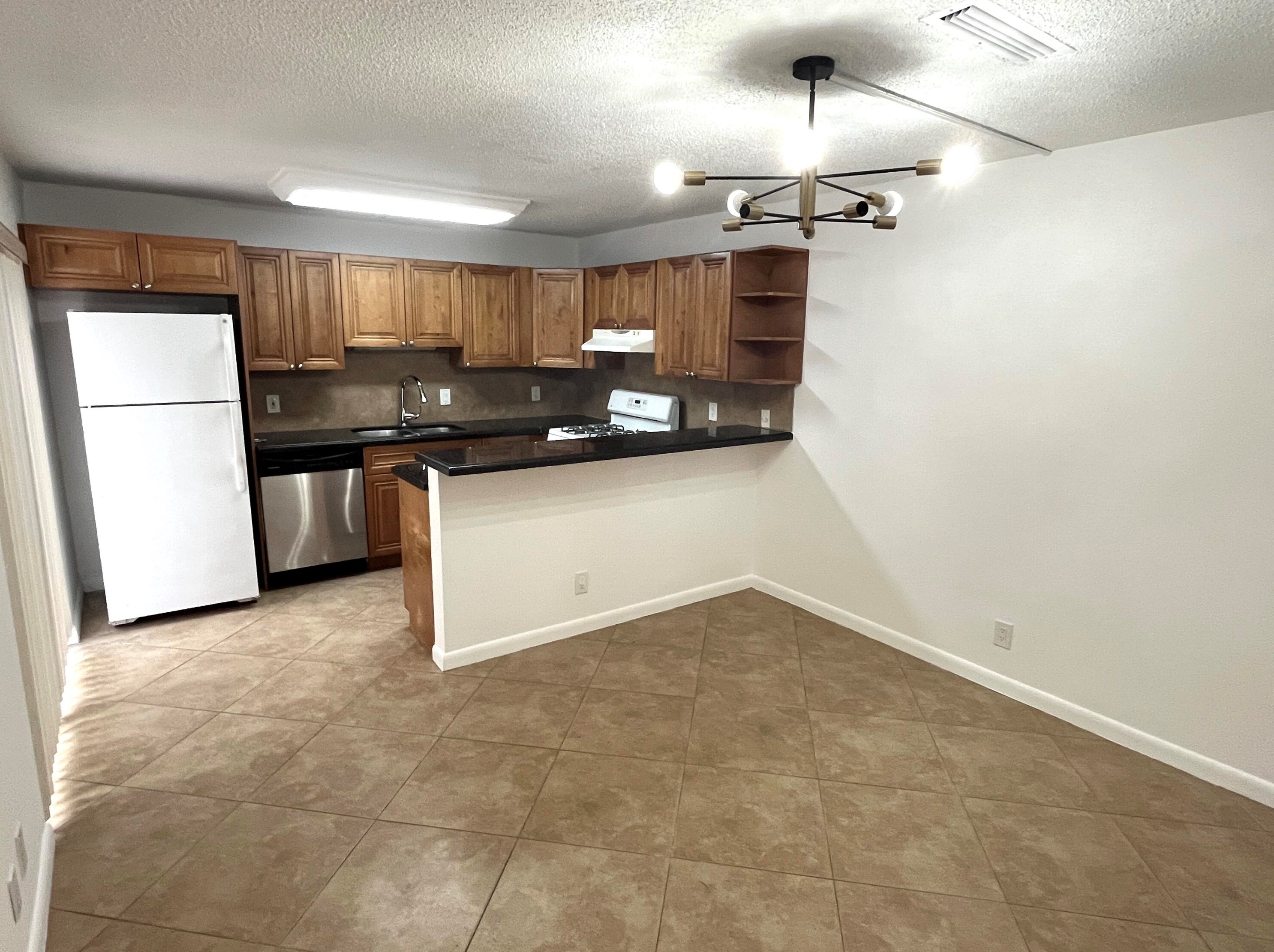 2477 Waterside Dr, Lake Worth FL  33461-2561 exterior