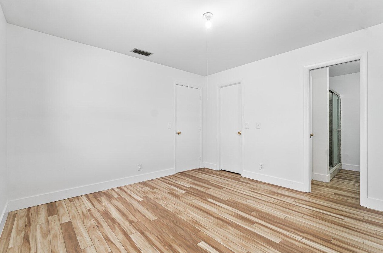 2397 11th Ave, Boynton Beach FL  33426-5317 exterior