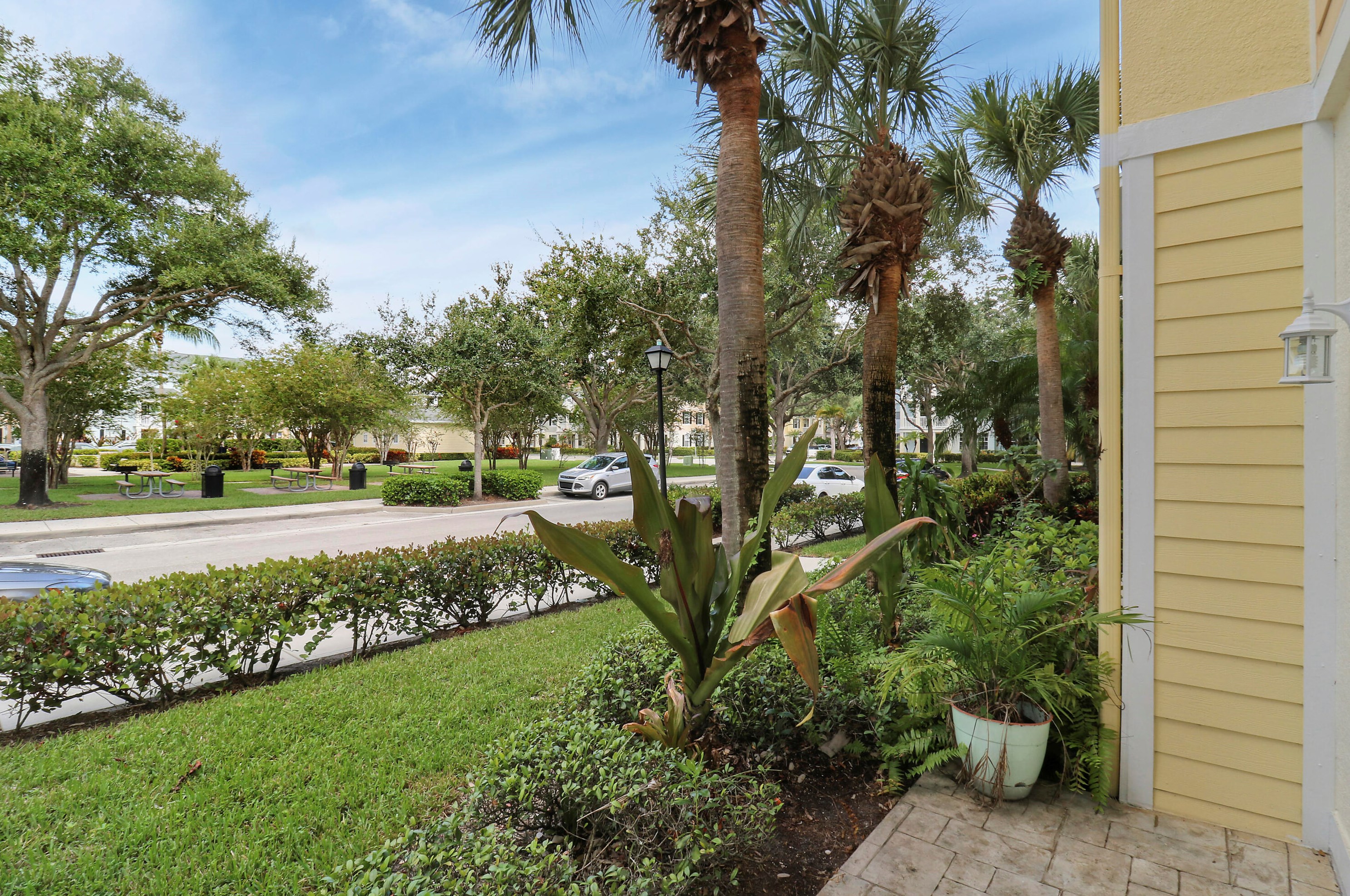 245 Murcia Dr Apt 103, Jupiter, FL 33458