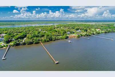 8053 S Indian River Drive, Fort Pierce, FL 34982 - Photo 5