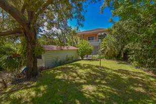8073 S Indian River Dr, Fort Pierce, FL 34982 - Photo 71