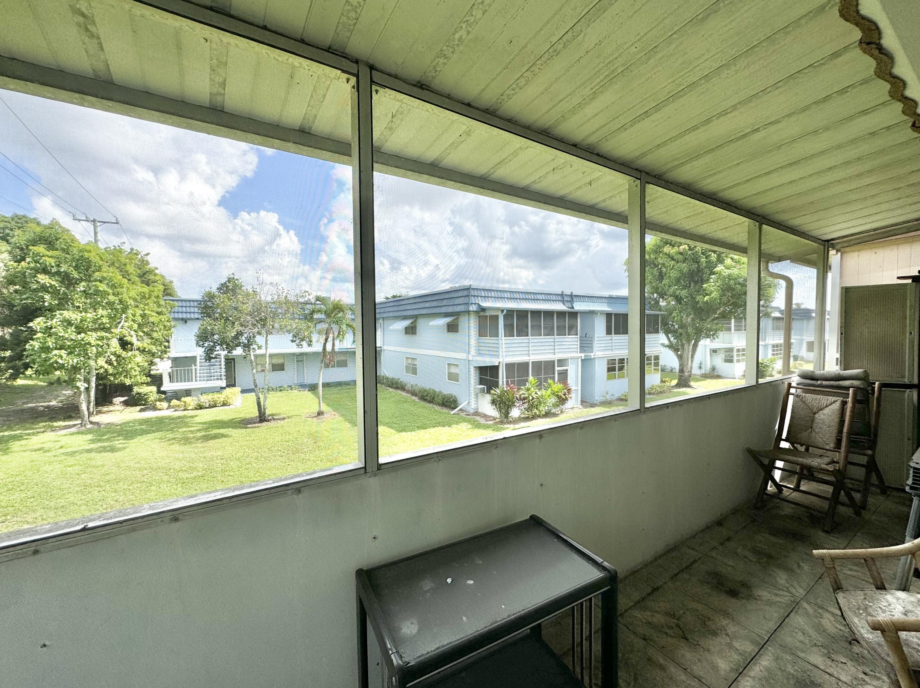 336 Brittany G, Delray Beach FL  33446-1134 exterior