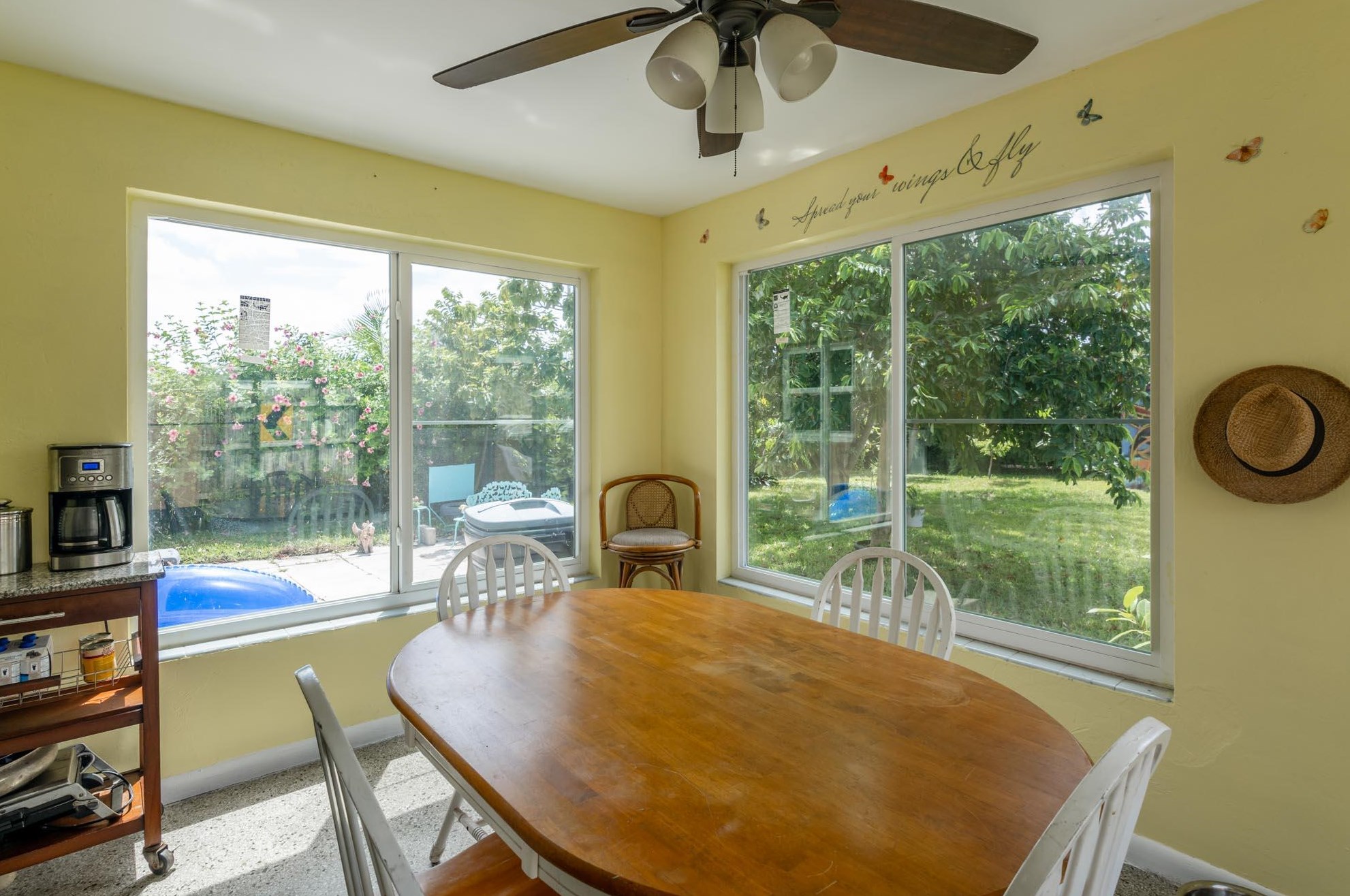 212 7 Ave, Boynton Beach FL 33435-3878 exterior