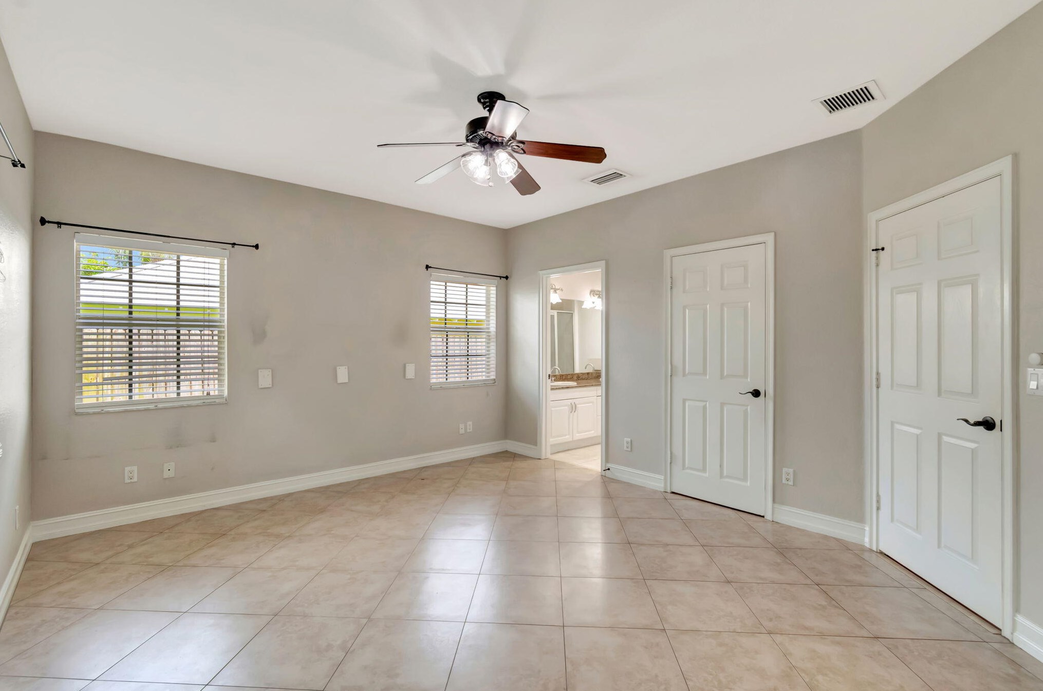 800 Ocean Ave, Boynton Beach FL 33426-4337 exterior