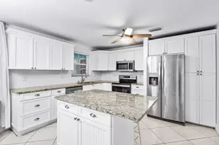 2507 N Ocean Dr, Hutchinson Island, FL 34949 - Photo 23