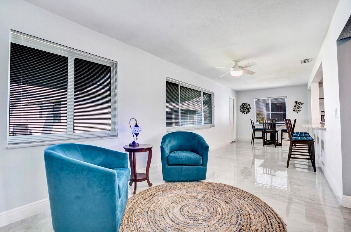 903 18 St, Boynton Beach FL 33426-5429 exterior