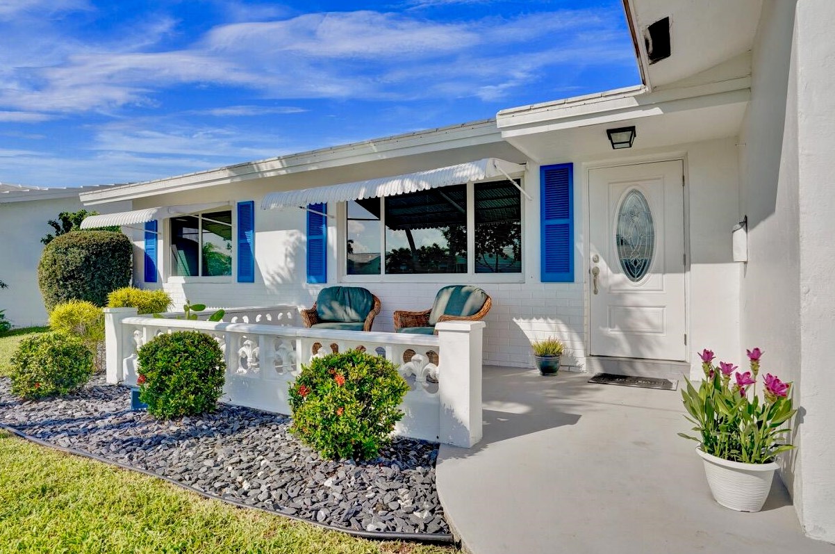 903 18 St, Boynton Beach FL 33426-5429 exterior