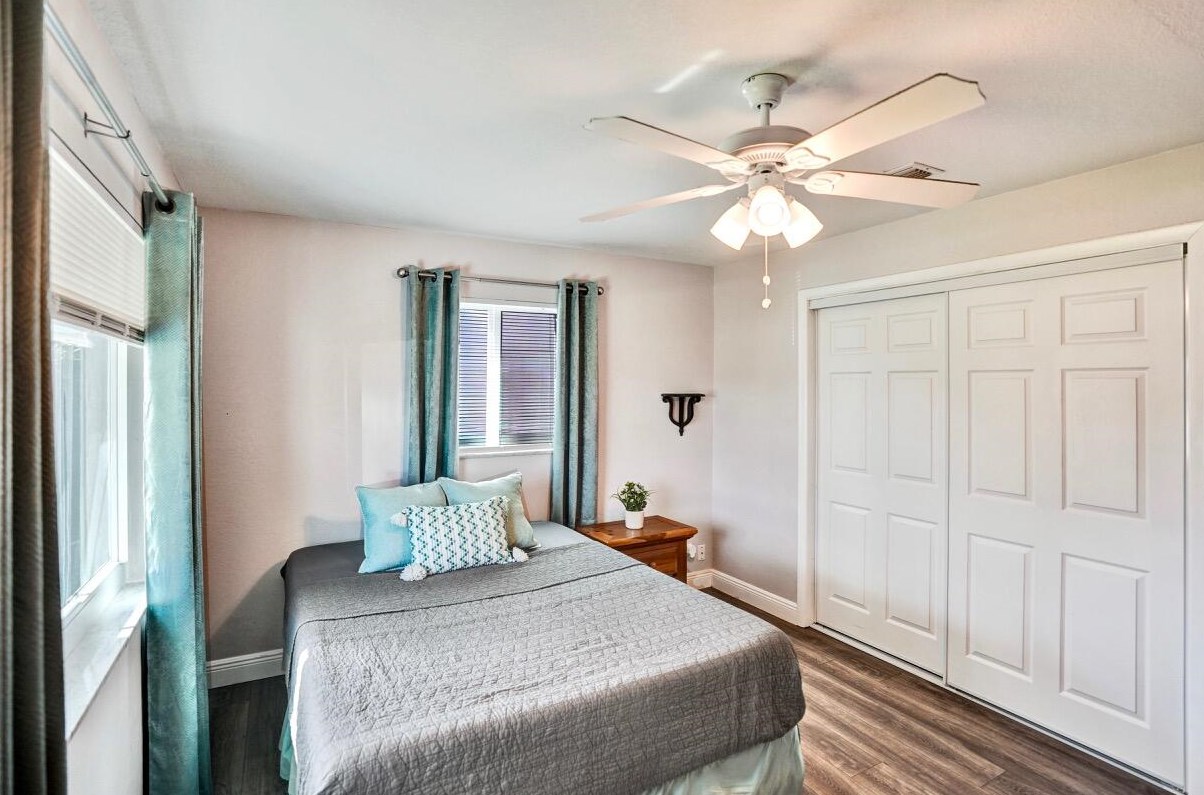 903 18 St, Boynton Beach FL 33426-5429 exterior