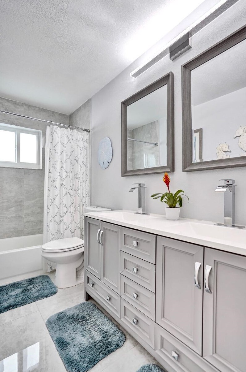 903 18 St, Boynton Beach FL 33426-5429 exterior