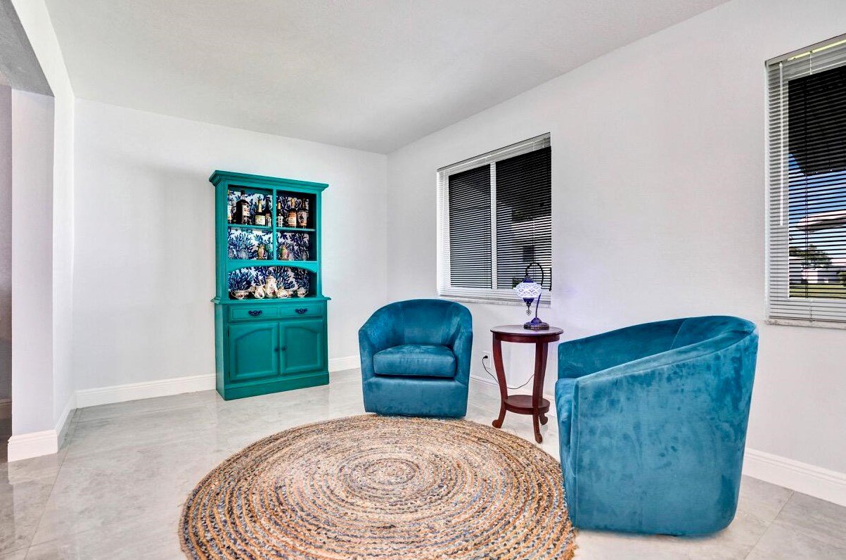 903 18 St, Boynton Beach FL 33426-5429 exterior