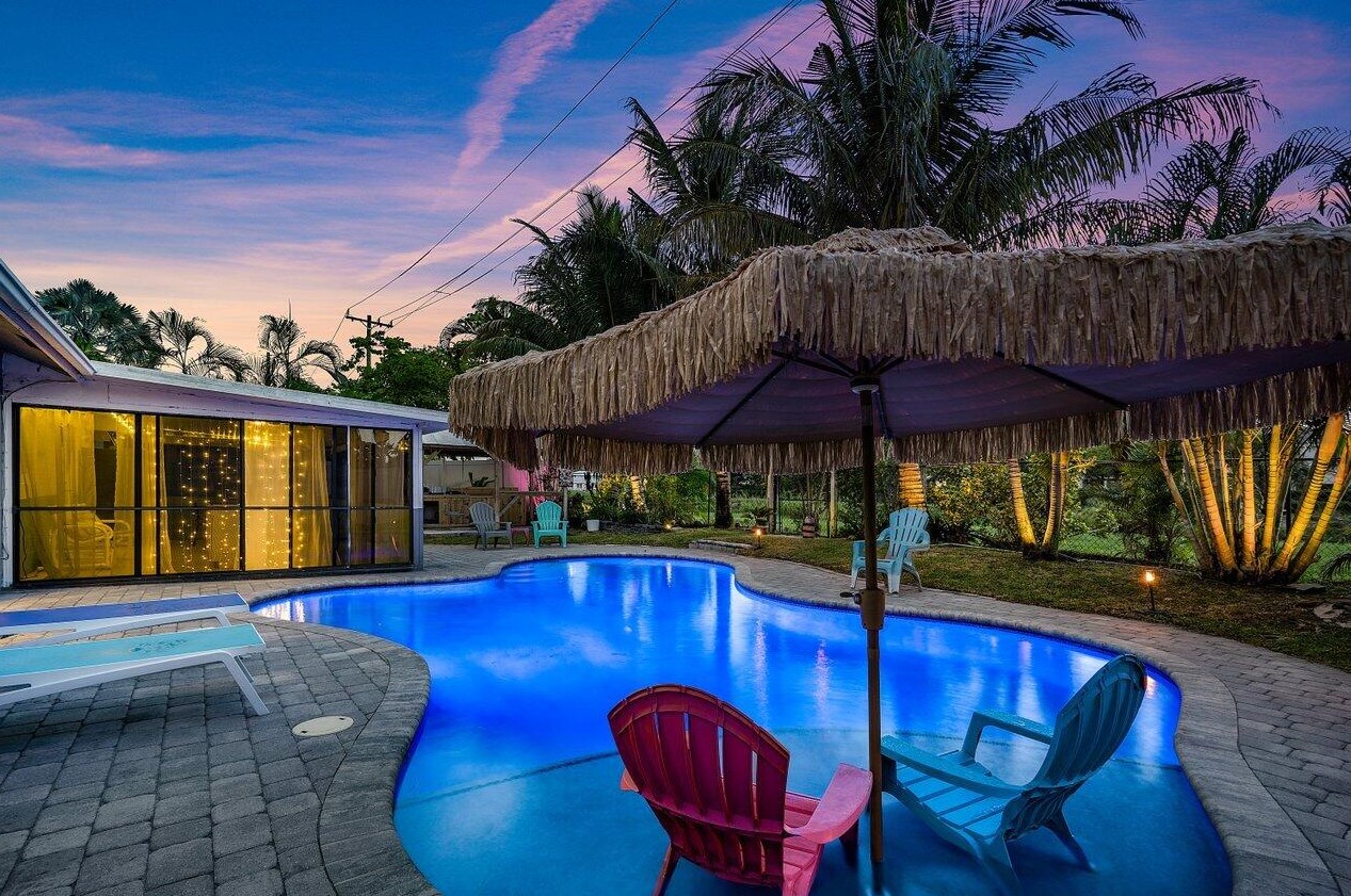 603 11th St, Boynton Beach FL  33426-2980 exterior