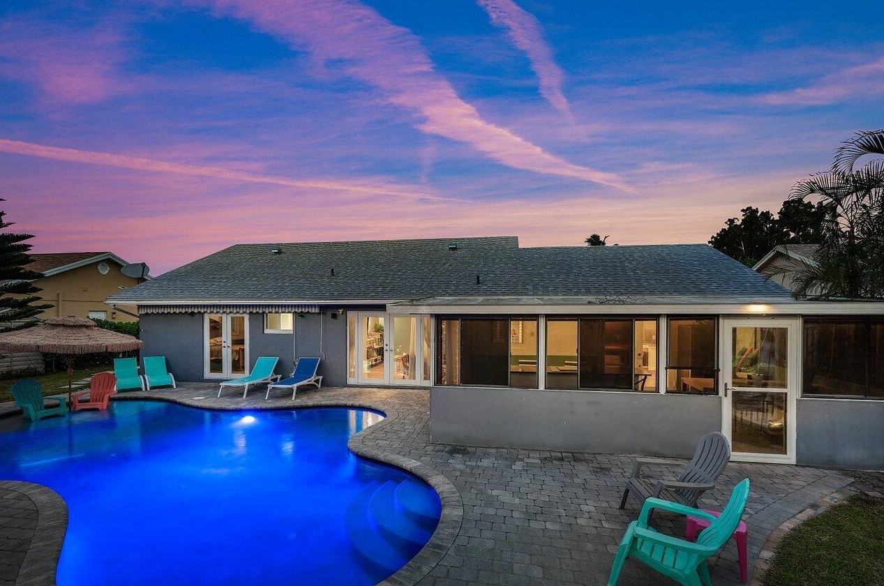 603 11th St, Boynton Beach FL  33426-2980 exterior