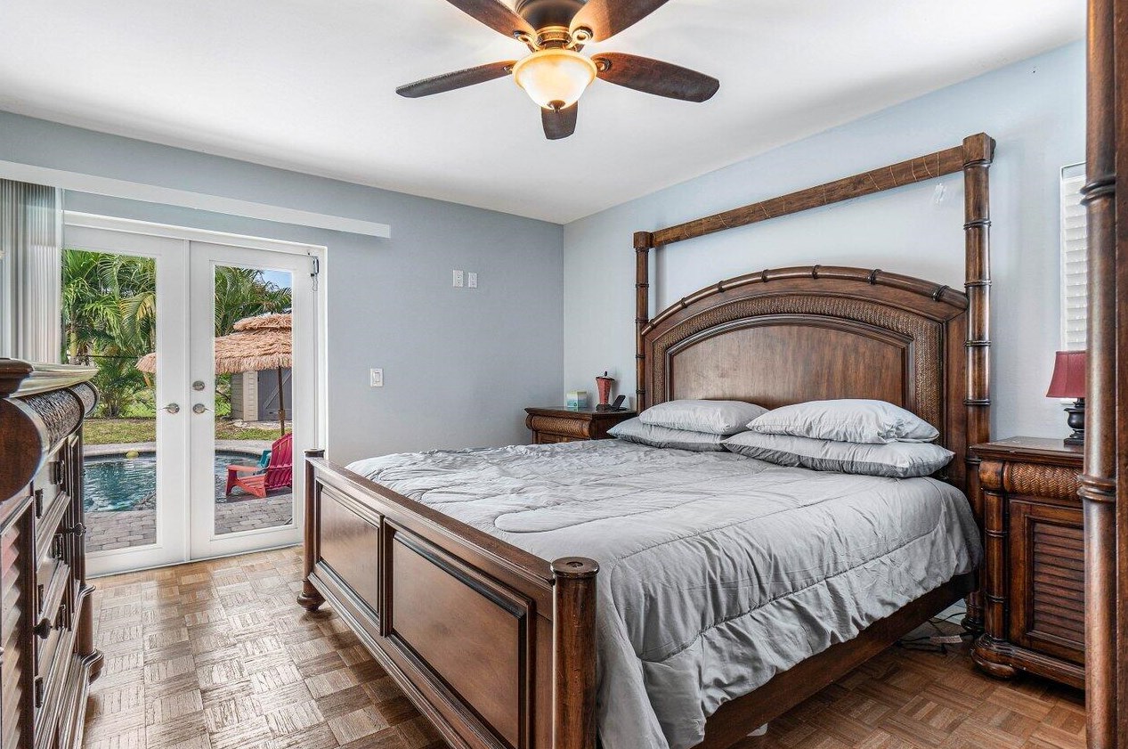 603 11th St, Boynton Beach FL  33426-2980 exterior