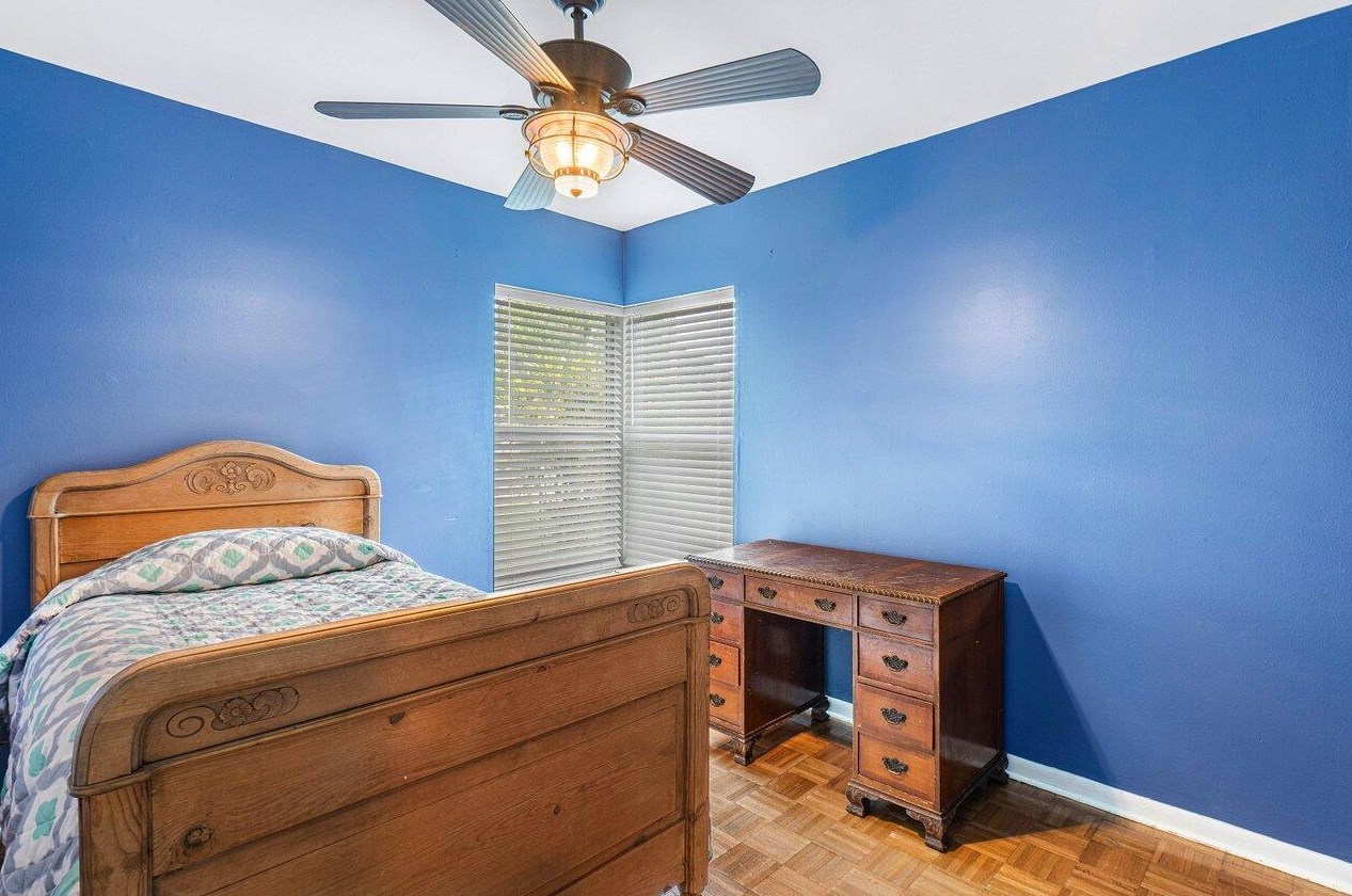 603 11th St, Boynton Beach FL  33426-2980 exterior