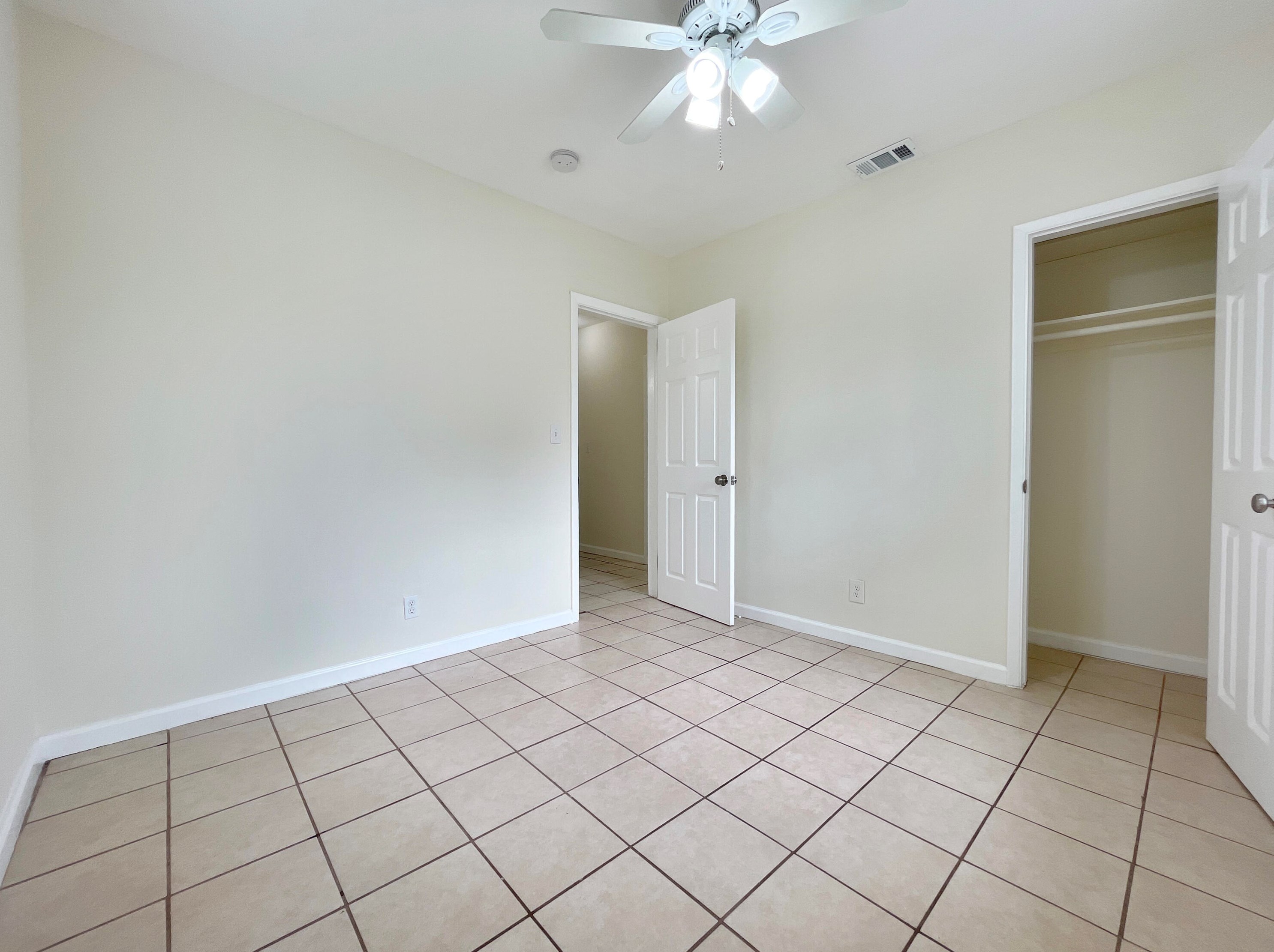 1517 14th Ave, Lake Worth FL  33460-1718 exterior