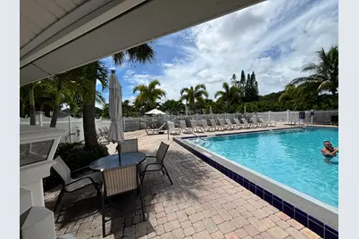 2555 Pga Boulevard, Unit #205, Palm Beach Gardens, FL 33410 - Photo 15