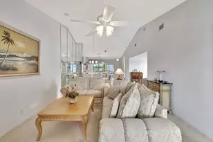 7618 Tahiti Ln, Lake Worth, FL 33467 - Photo 15