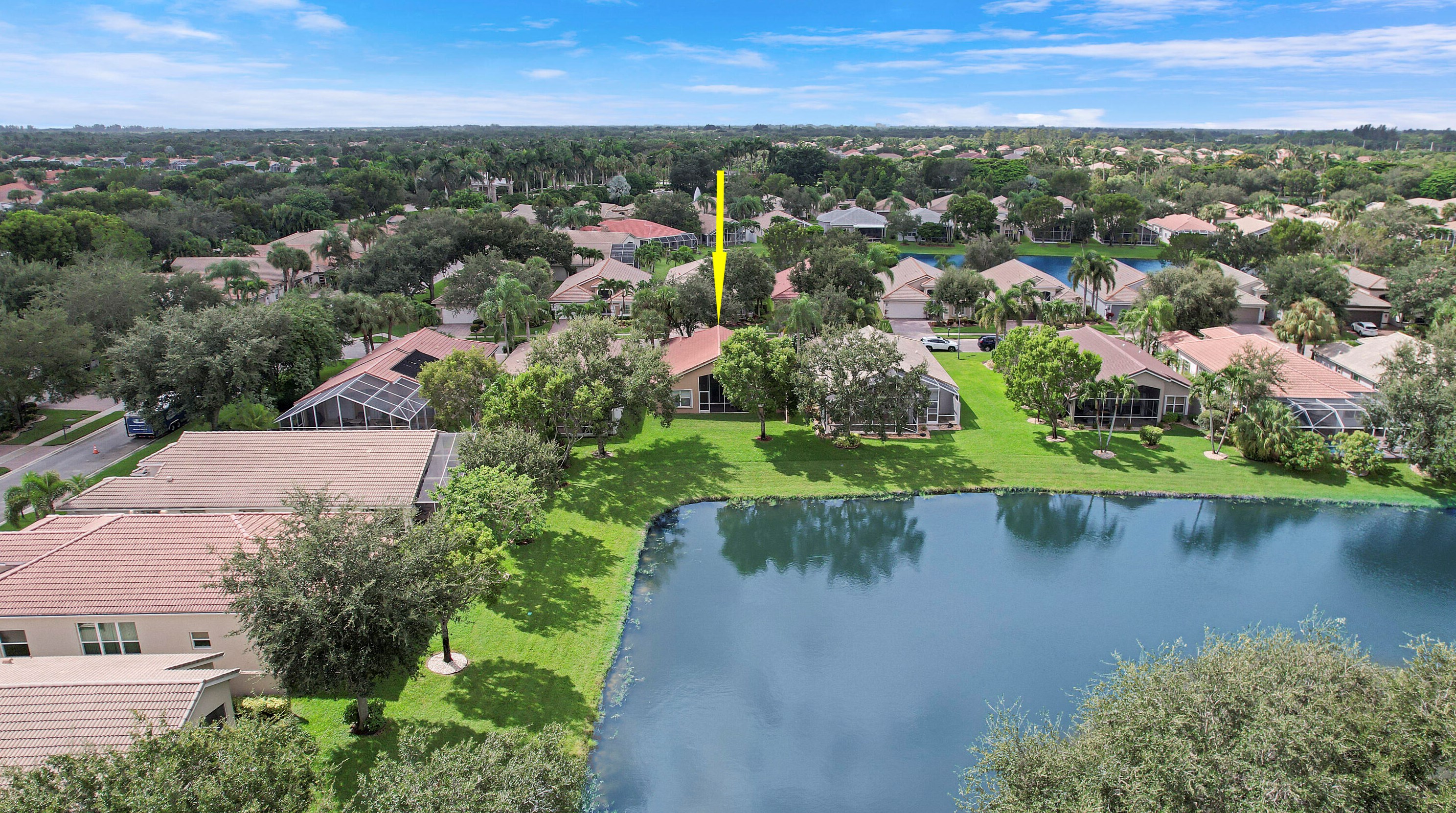 9753 Donato Way, Lake Worth FL 33467-7057 exterior